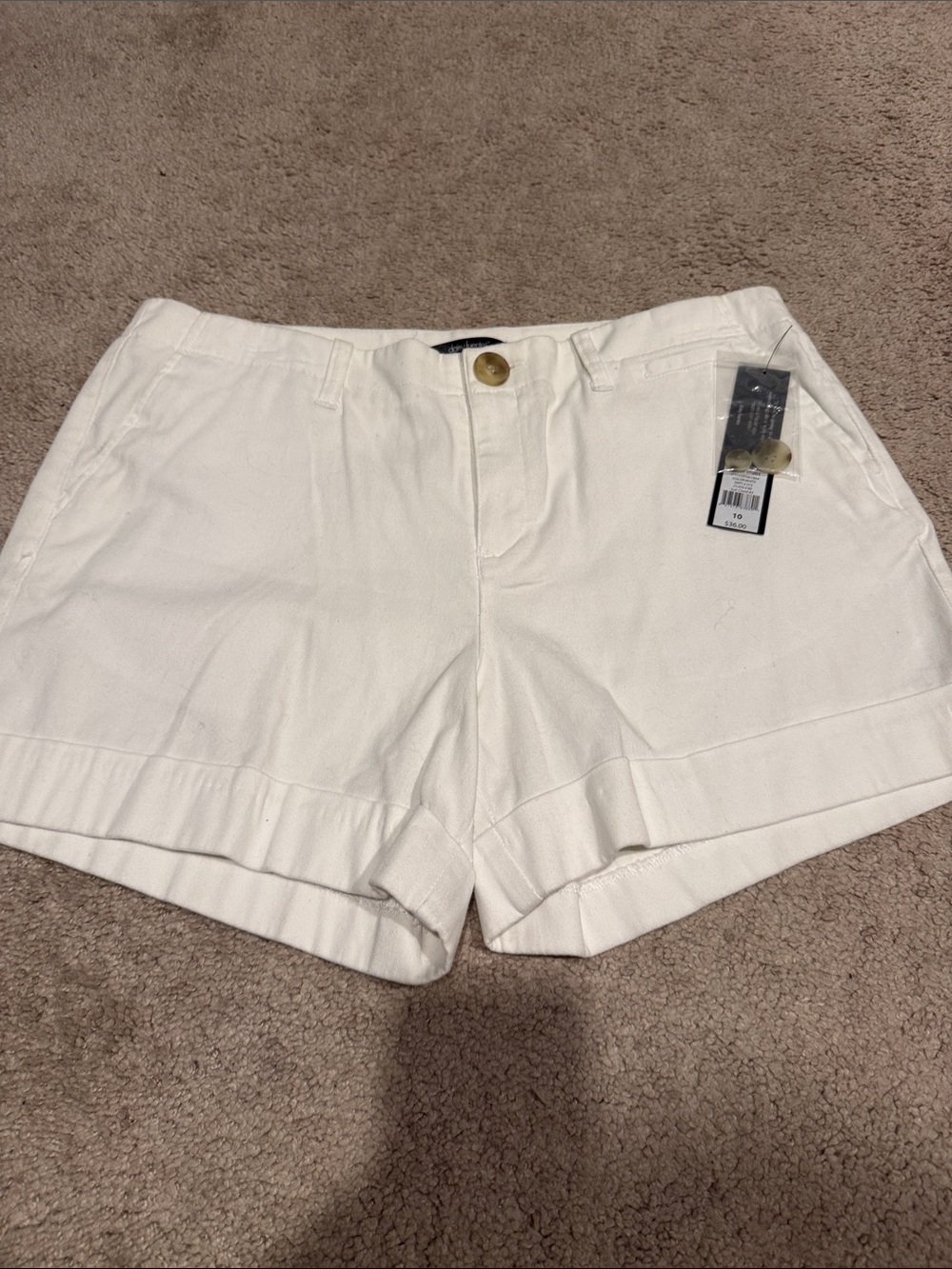 Daisy Fuentes White Rolled-Hem Shorts 10 SHORT STORY DRESS NWT ten